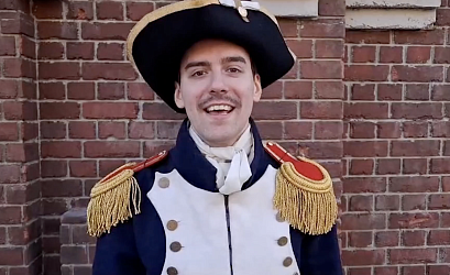 С юбилеем Гимназию продолжают поздравлять выпускники разных лет!