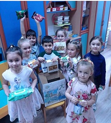 В рамках Всероссийской акции "Письмо солдату" воспитанники старшей группы дошкольного отделения ЧОУ "Гимназия1"