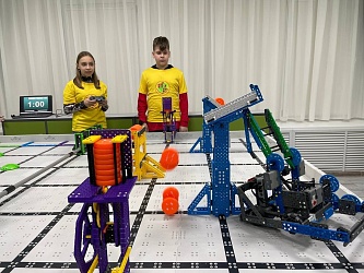 Чемпионат Vex Iq Challenge Slapshot LRT, который прошёл 26 апреля