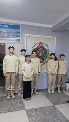 18 января 2026 года юнармейцы патриотического клуба "Малоземелец" первичного отделения Гимназии №1 приняли участие в торжественном мероприятии