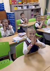 ТРУД, ПРОФЕССИЯ И СВОЁ ДЕЛО. Кто я? Угадай профессию.