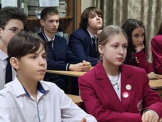 Мы продолжаем показывать вам галерею любимых полотен музея, которую собрали наши активисты первичного отделения.