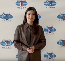 Мершиева София, выпускница 2024 года поступила в МГИМО на факультет «Международный институт энергетической политики» по программе «Мировая экономика, международный бизнес и инновации».