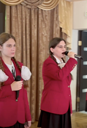 19 декабря в стенах Гимназии №1 прошло яркое событие — концерт в рамках отбора на Всероссийский фестиваль-конкурс творчества учащихся образовательных организаций "Российская школьная весна"!