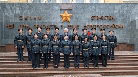 Сегодня проводится акция «Пост №1» среди клубов «Большой Перемены», ребята рассказывают о постах №1 в своих городах!