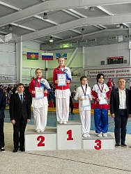 В Новый год с новыми победами!