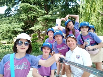 Рубрика "Шаг за шагом: путь к вершине", в которой переменовцы Гимназии №1 рассказывают свои истории успеха, продолжается.