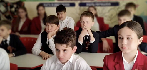 КУЛЬТУРА И ИСКУССТВО. ШКОЛЬНАЯ КЛАССИКА Классика Победы. Дети-герои.