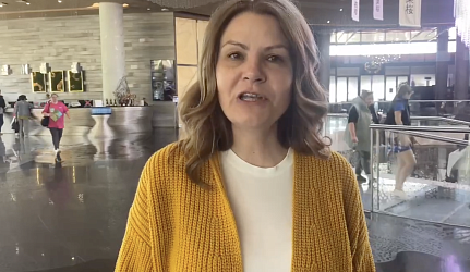 Тепло поздравляет с Юбилеем Гимназию №1 г. Новороссийска Наталия Мандрова, мама Большой перемены