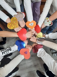 10 апреля - День братьев и сестёр! 