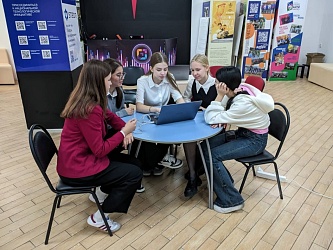 Сегодня, 02.10.2025, прошёл муниципальный этап Чемпионата по оказанию первой медицинской помощи, организованный Советом местного отделения "Движение Первых"