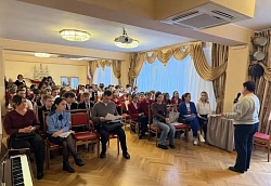 Ежегодно в гимназии, как и во всех образовательных организациях, расположенных на территории муниципального образования г. Новороссийск, перед началом летних каникул проводятся уроки "Правовых знаний"